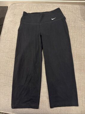 Nike Girls Black Capri Leggings with White Swoosh